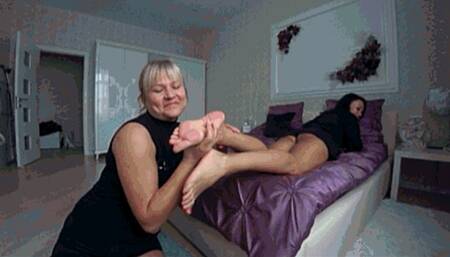 Victoria bites my feet and sucks my toes TSn