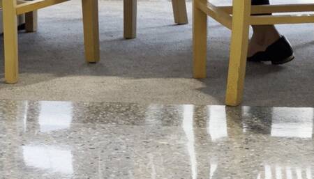 Candid Dangle and Drop!