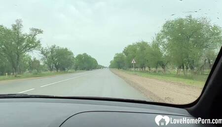 Beautiful babe gets fucked in my car