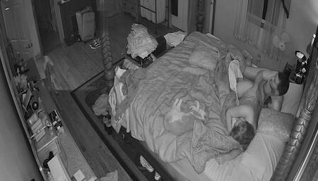 American redheaded woman gets fucked to orgasm