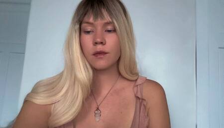 Tiny cuck stuck in dick hole