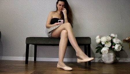 Crossed legs, dangling ballet flats WMV