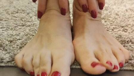 Doppia calza e sandaletti neri per Eris