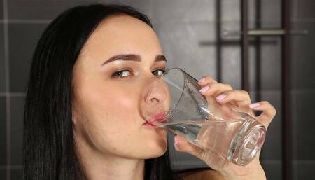 Pissy Network featuring fem's girl pissing movie