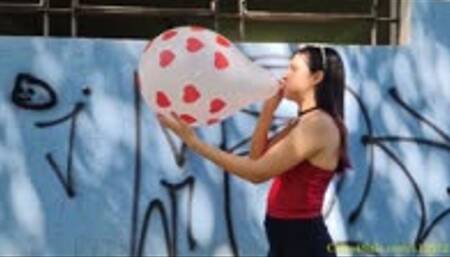 Laura First Blow2Pops