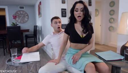 MY BIG BUTT STEPMOM Crystal Rush