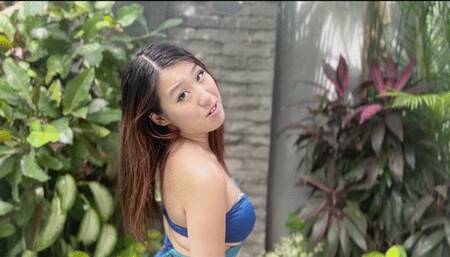 Hot Asian Girl Shower In Bali