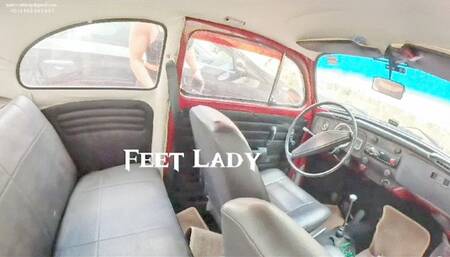 Daniela Day in the life 2: Cranking and Warming her VW Beetle to go to the Mall