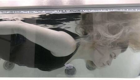 11 minutes underwater MP4 FULL HD 1080p