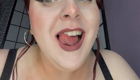 Jerk off onto my pretty teeth!