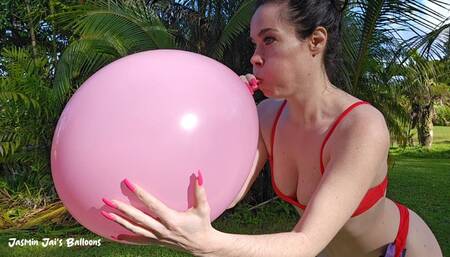 Hawaii Balloon Popping