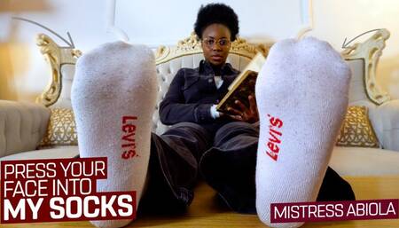 Press your nose into my socks! ( Sock Fetish and Humiliation with Mistress Abiola ) - FULL HD wmv