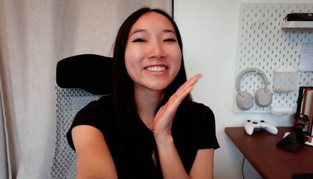 TIME OFF - LUNA’S HOLIDAY (01)