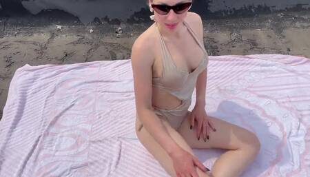 Hungry Kitty - Fucked My Busty Best Friend On The Roof