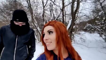 Royalfairygirl - She bared her breasts in front of a pa