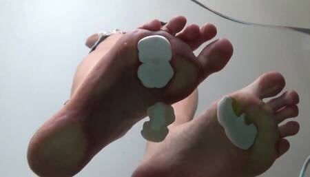 Lady Scarlet - Gummy Candies Under My Feet