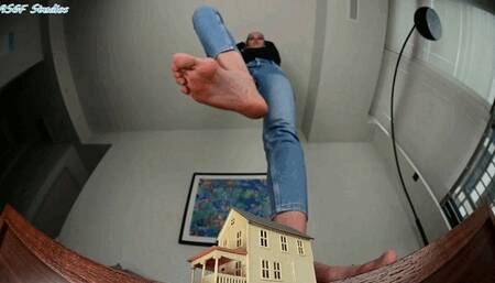 New Model! German MILF! Crushes your home! - MP4