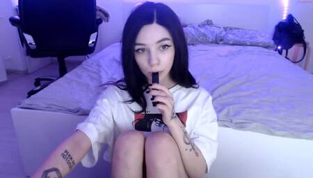 Moonless chaturbate dildo show