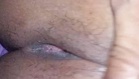 Desi Bhabhi Hot Pussy Show Closeup Camera Enter in Pussy.