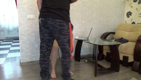 Sit on both knees when I'm wearing a dress