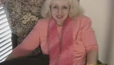 Grandma Jamie Uses a Vibrator