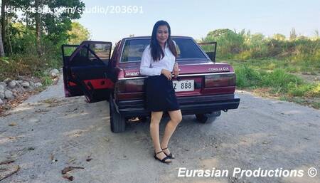 CustomVideo - 026 - Maca revving for her friend