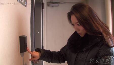 Jukujo-club 7353 宮下真紀 無修正動画「不動産屋営業の五十路熟女　勤務中の男遊び」後編