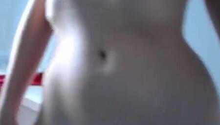 Hot Solo Act From A Curvy Amateur Babe