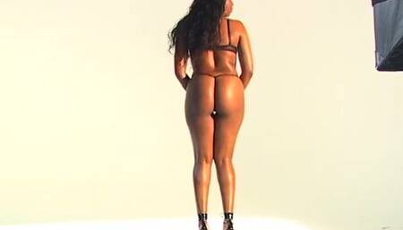 Ebony babes at the photo-shooting