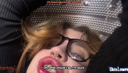 Stepsister Is Stuck In The Washing Machine, And he Fucks A Tantaly Doll