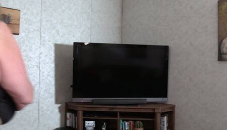 Suzy Pleases Her Sugardaddy