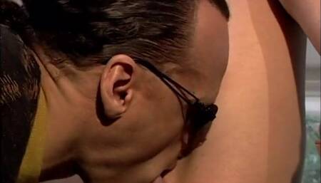 Teen gets pussy licked before giving BJ