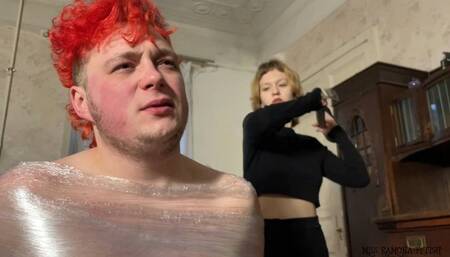 Spanking for a smelly pig (MP4, 720)