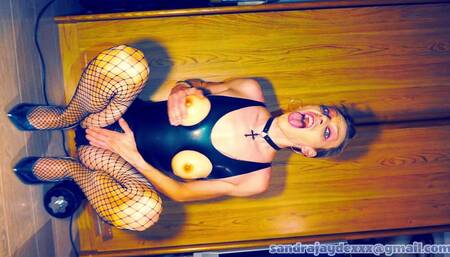 Sandra Jayde 02-07-17 Perverted slut in latex boobless and shiny fishnet