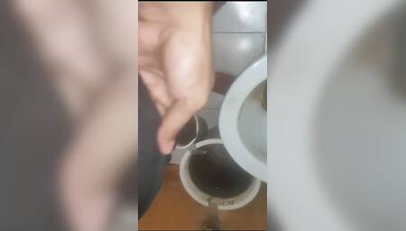 After Looking at My Hot Stepsister I Masturbated
