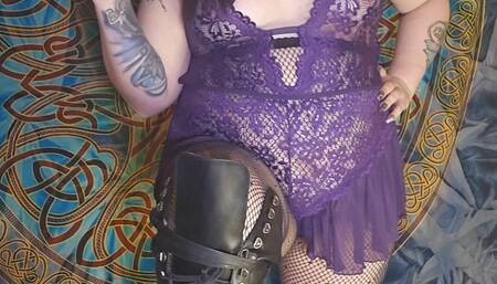 Being Bound to a Witchy Queen