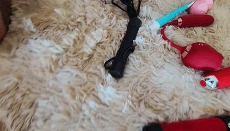 Brazilian SSBBW with a new toy sucking your giant pussy