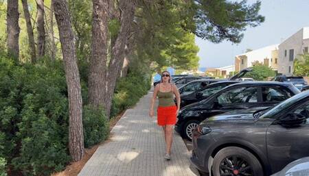 Public tits flash on parking