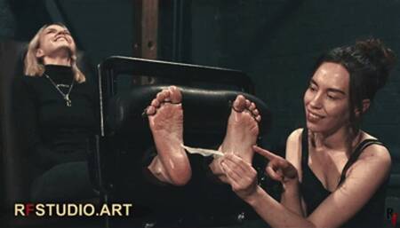 Astrid's Toes Tied and Spread in Stocks - Tickling by Home Girl (UHD 4K MP4)