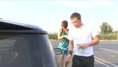 Cock craving slut enjoys fat dick in her pussy