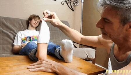 Tickling Foot Worship Surprise for Twink Boyfriend - Elis Ataxxx - Richard Lennox - Manpuppy - MP4 1080 - Remaster