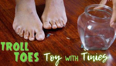 Troll Toes Toy With Tinies
