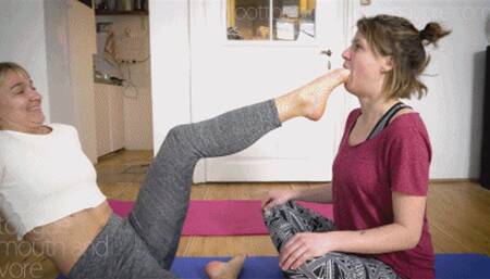 Vertrauen Sie Ihrer Yogalehrerin (Trust Your Yoga Teacher)