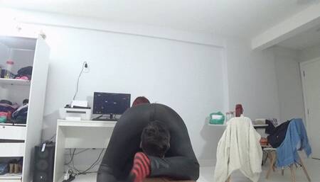 PAWG girl playing and farting part 2 By ARIEL and Daniel Santiago Cam By Aline Full hd