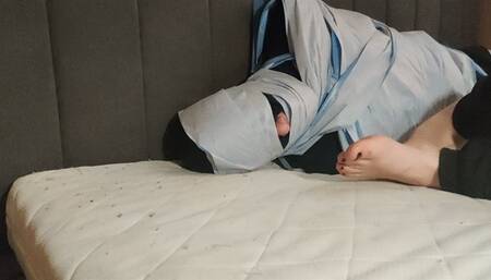 Foot smelling at the end of the bed (Front view)