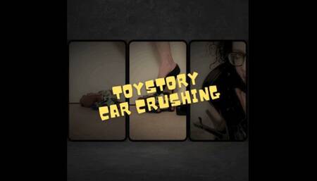 TOYSTORY CAR & AVENGER GLOVE CRUSHING 1080P