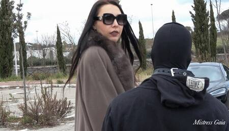 MISTRESS GAIA - SMOKING IN CAR - HD