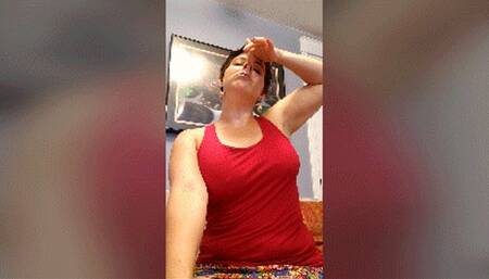 Silly Faces and Eating with Pixie Pixels - WMV (SD)