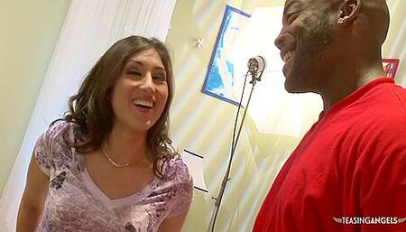 Being Pummeled By A Bbc Stretches Out Alexis Breeze And Makes Her Crave A Facial