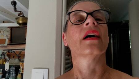 Preparing the dinner (2023) (MP4)